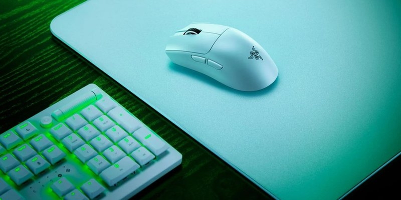 Razer Viper V3 Pro White Edition – test. Najszybszy gryzoń na Dzikim Zachodzie