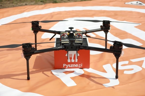 Pyszne.pl zaczęło dostarczać pizzę dronem