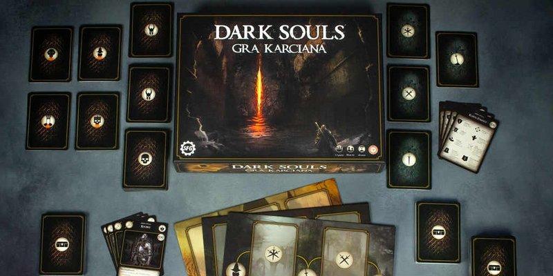 Recenzja Dark Souls: Gra karciana. Soulsy bez prądu dają radę, ale brakuje im rozmachu