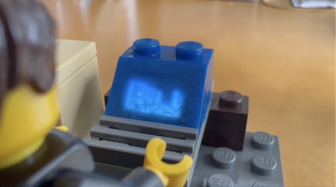 Doom uruchomiony na klocku Lego