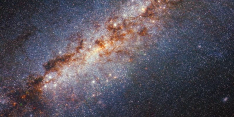 Webb zajrzał do fabryki gwiazd 10 razy bardziej wydajnej od Drogi Mlecznej