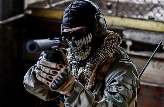 Jeszcze o Modern Warfare 2: zakaz sprzedaży w Rosji; Ghost dostanie własną grę (?); emo-dzieci wpadają w szał [WIDEO]