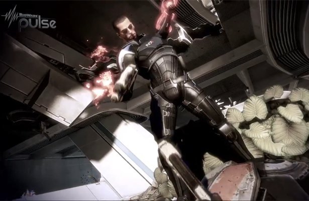 Mass Effect 3: Twórcy o systemie walki [WIDEO]