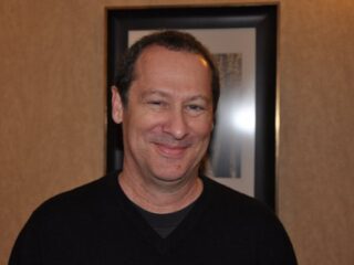 Nad&nbsp;Far Cry 4 pracuje kompozytor muzyki do&nbsp;Drive, ex-perkusista Red Hot Chili Peppers