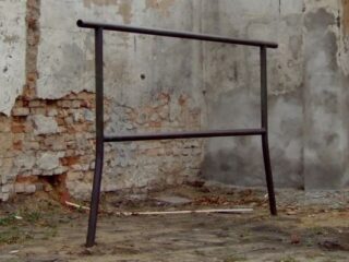 [Na marginesie] Mnich, kanalie, anomalie