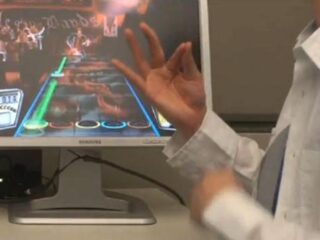 Nowy patent Microsoftu: Sterowanie elektroniką przy użyciu mięśni [WIDEO]
