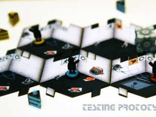 Portal: Uncooperative Cake Acquisition Game – Planszówka z&nbsp;portalami