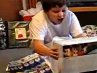 A ty? Też się tak cieszyłeś z prezentu? [WIDEO]