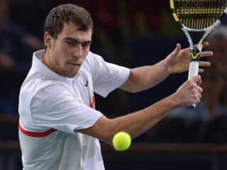 Jerzy Janowicz to&nbsp;także gracz! Za&nbsp;wygraną kupi sobie „nowe gry”