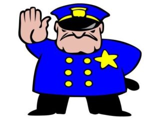 Grasz do późna? Uważaj, bo może czekać cię wizyta policjanta…