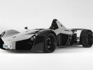 GRID 2: Jedyna w&nbsp;swoim rodzaju kolekcjonerka z… prawdziwym samochodem