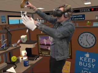 Conan O´Brien bawi się VR-em [WIDEO]