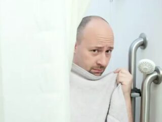 Bulletstorm: Jest rating ESRB oraz trailer. Z szefem Epic Games pod prysznicem… [WIDEO]