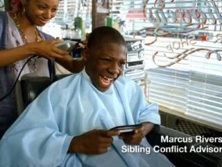 Marcus PSP: Wyszczekany pyskacz reklamuje Metal Gear Solid: Peace Walker i ModNation Racers