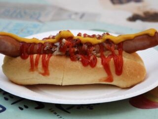 Freeware: hot dogi ? zombiaki też je lubią!