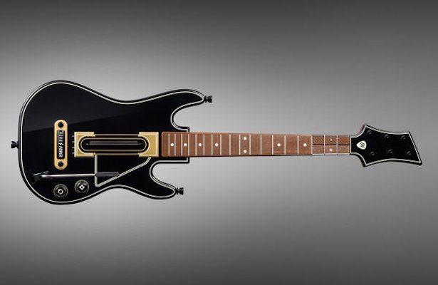 Ed Sheeran, Skrillex, Rolling Stones i Pantera na liście utworów Guitar Hero Live