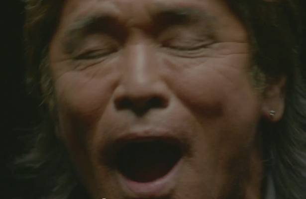 „Ły, hoł, hoł, hoł! Ły, hył, hył, hoł, łoułoułoooooł!”. Czyli jak Sony reklamuje Vitę w&nbsp;Japonii