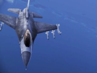 Ace Combat: Infinity – Grupowe ewolucje na&nbsp;zwiastunie [WIDEO]