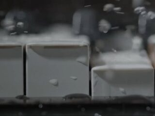 Fortepian w&nbsp;deszczu, czyli klimatyczny zwiastun Rain [WIDEO]