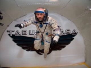 Twórca Tabula Rasy w kosmosie