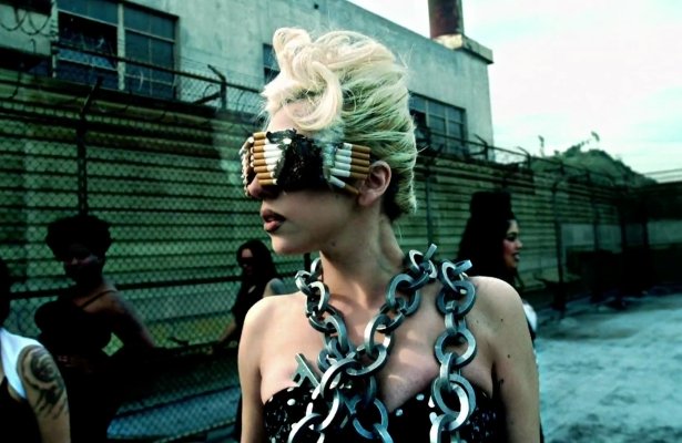 GagaVille: Lady Gaga i farmy na Facebooku