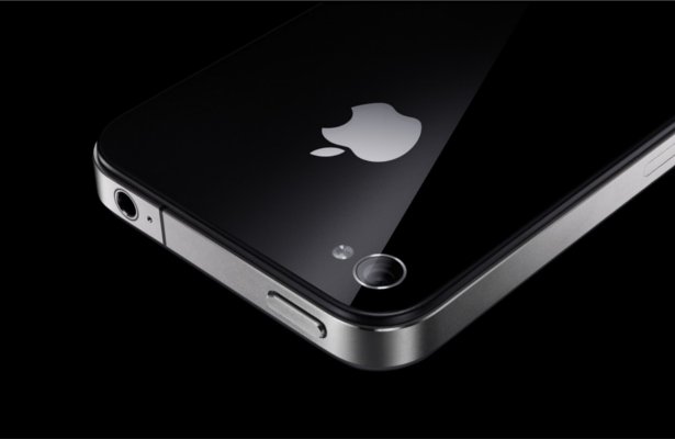 Apple zapowiada iPhone 4S, Epic Games zapowiada Infinity Blade II