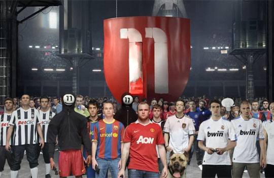 FIFA 11: „Jest nas jedenastu” [WIDEO]