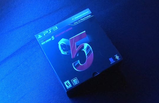 Gran Turismo 5: Co kryje kolekcjonerka? [WIDEO]