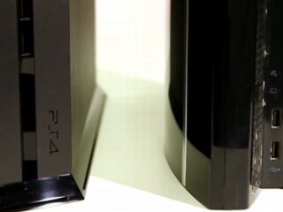 Sony: Porównanie rozmiarów PS3 i&nbsp;PS4 [WIDEO]
