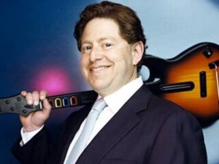 Gracze: Bobby Kotick, szef Activision, jest bucem. Magazyn Forbes: Ok, ale zarobił 15 milionów dolarów!