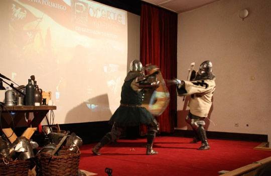 Polskie Imperium: Od Krzyżaków do Potopu – Relacja ze spotkania z Jackiem Komudą