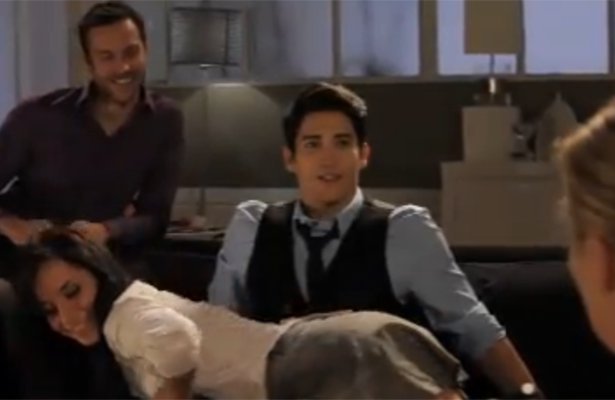 We Dare: Kontrowersyjna gra nie trafi do Wielkiej Brytanii i USA [WIDEO]