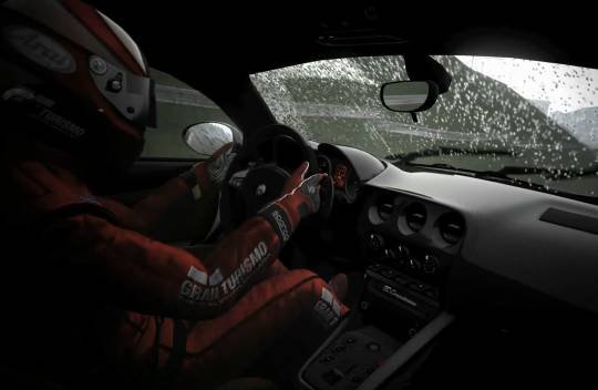 Gran Turismo 5: Prawdziwe powody opóźnienia to…