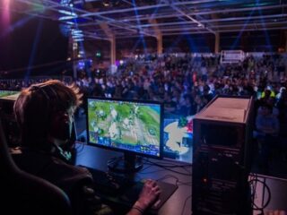 [Biuletyn E-sportowy] Dreamhack Winter 2013