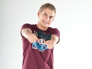 FIFA 12: iGranie z Bartasem ? wicemistrz świata zdradza swoje sekrety [WIDEO]