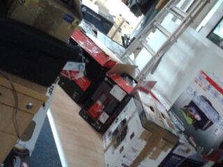 [Pamiętniki z&nbsp;redakcji #2] Pizza, sushi, ciastka i&nbsp;ALLOR SCREENY