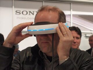 Sony: „Wirtualne okulary powrócą”