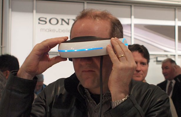 Sony: „Wirtualne okulary powrócą”