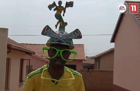 FIFA 11: We are 11, część 1. Vuvuzela Saddam, człowiek, który wymyślił wuwuzele [WIDEO]