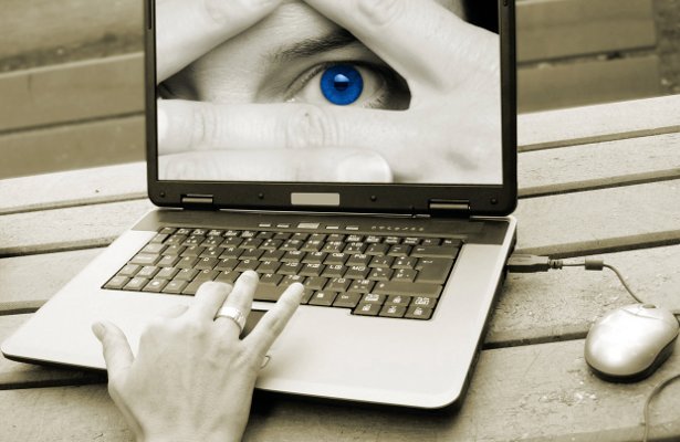 Internet na celowniku – publicystyka