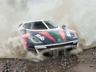 DiRT 3: Zaraza, flagi i tektura, czyli party mode