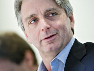 „Nie&nbsp;zna się na&nbsp;grach i&nbsp;interaktywnej rozrywce”. Były pracownik EA ostro o&nbsp;Johnie Riccitiello