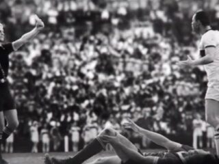 W&nbsp;najnowszym trailerze Wolfenstein: The New Order zobaczycie alternatywne zasady piłki nożnej [WIDEO]