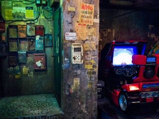 Takiego salonu gier nie&nbsp;widzieliście. Witajcie w&nbsp;Mieście Ciemności