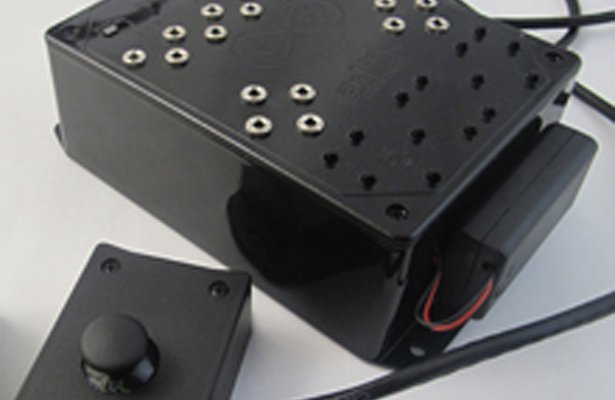 Adroit Switchblade: Nowy kontroler dla niepełnosprawnych od Evil Controllers i AbleGamers