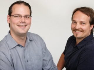 Greg Zeschuck i&nbsp;Ray Muzyka, założyciele BioWare, nowymi członkami growej Hali Sław