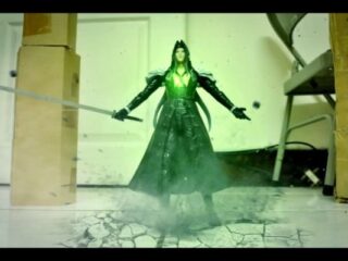 Cloud, Sephiroth, Aeris i Gundamy? 8 minut animowanej poklatkowo bijatyki [WIDEO]