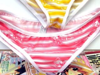 Nowy dodatek do CD-Action: perfumowane majtki?