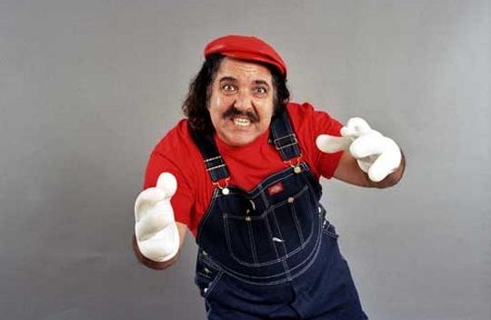 Ron Jeremy, król branży porno: Gry są większym zagrożeniem dla dzieci, niż nasze filmy