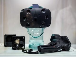 HTC Vive potaniało o 200 dolarów